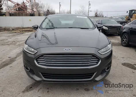 2016 Ford Fusion Titanium z USA, uszkodzony, nr VIN 3FA6P0K91GR175357